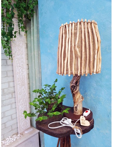 Настільна дерев'яна лампа-нічник НЛ-10 для кафе