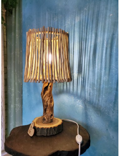 Настільна дерев'яна лампа-нічник НЛ-12 для ресторану