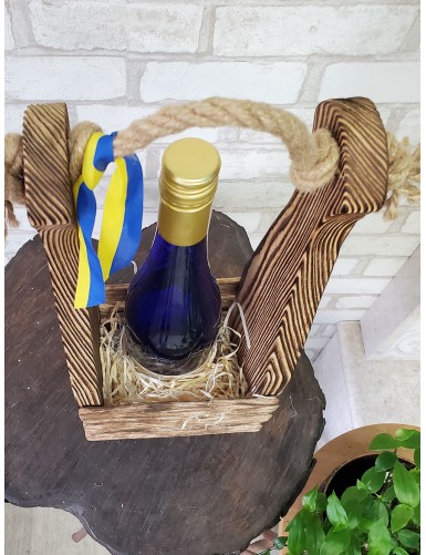 Дерев'яна підставка для пляшки коньяку, шампанського, вина