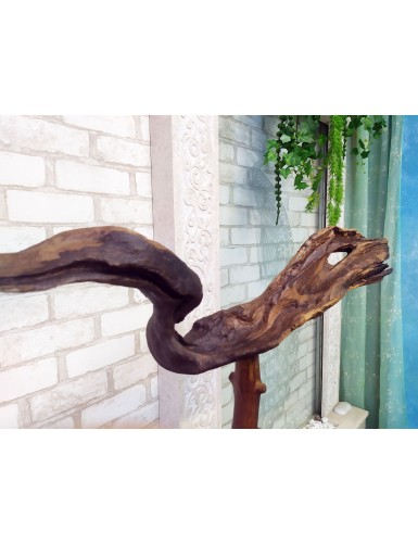 Дерев'яна скульптура "Дракон" для інтер'єру офісу